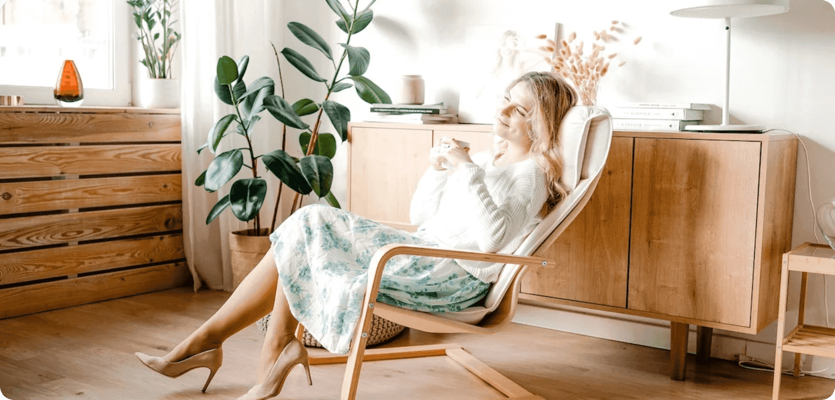 People using ZYVO to book and offer hourly spaces